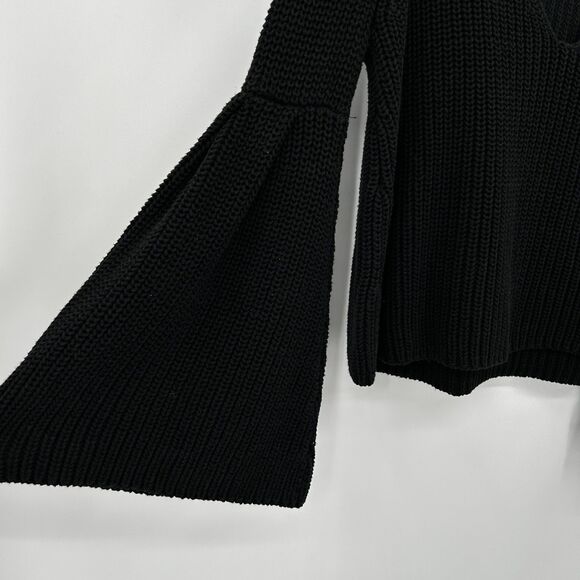FREE PEOPLE Black Damsel Bell Sleeve Cropped Boxy Oversized Boho Knit Sweater XS - Picture 7 of 9